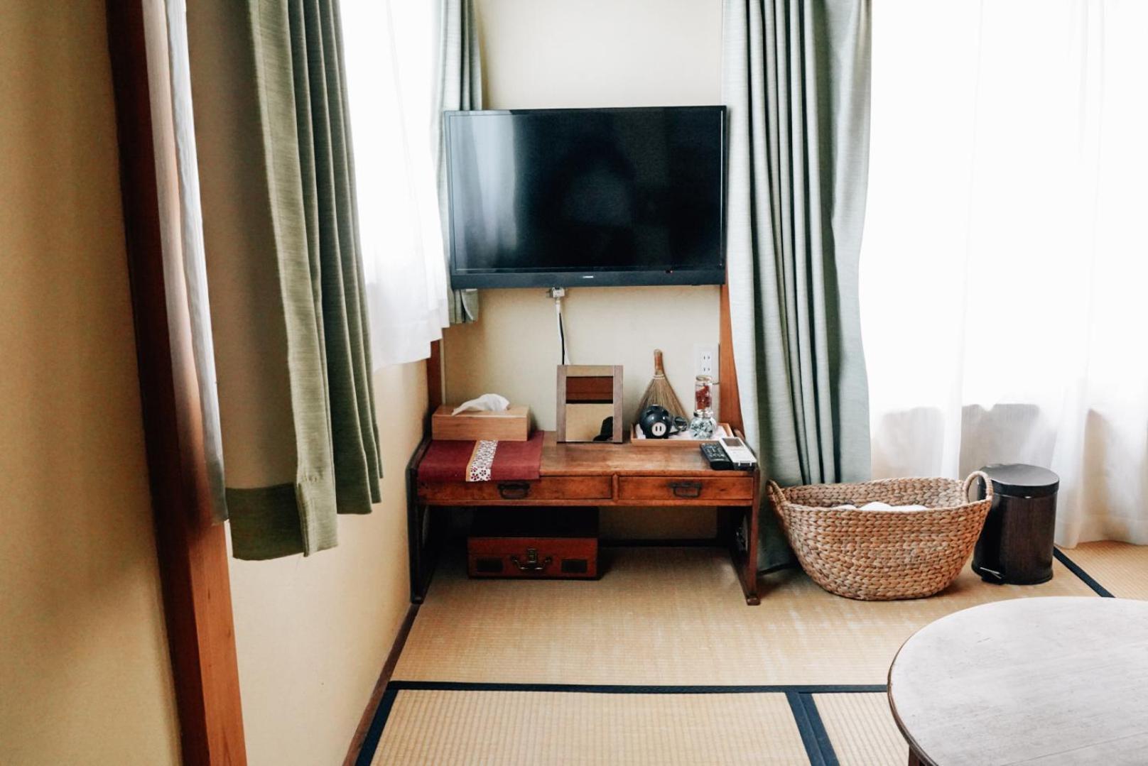 Tipy Records Inn Hanare Odawara Phòng bức ảnh